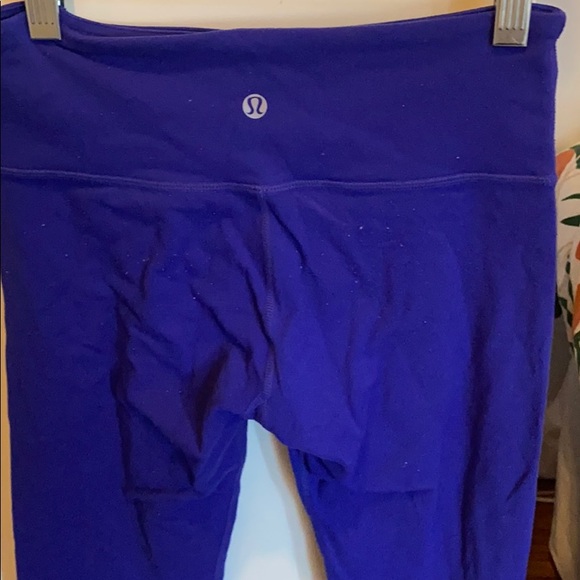 Lululemon crops - Picture 3 of 4